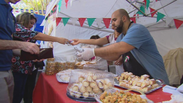 buenos-aires-argentina-street-fair-cannoli-620.jpg 