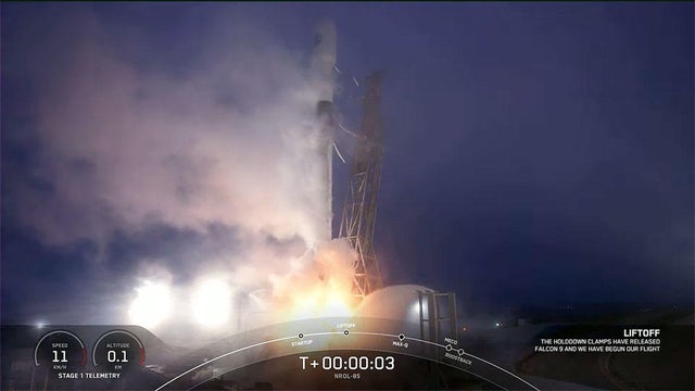 041722-nrol85-liftoff.jpg 