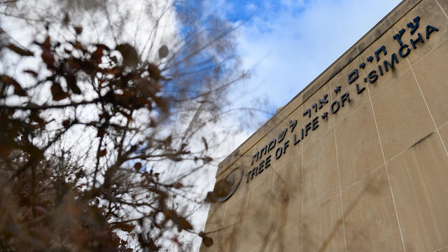 cbsn-fusion-pittsburgh-synagogue-shooting-trial-underway-thumbnail-1914367-640x360.jpg 