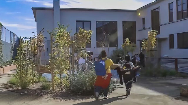 Oakland School Year Begins 