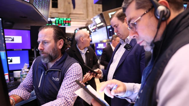 cbsn-fusion-latest-news-on-the-stock-markets-after-an-unsettling-week-for-investors-thumbnail.jpg 