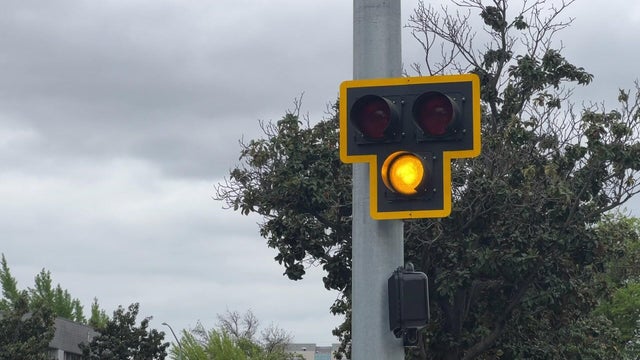 y-modesto-lights-vo-6pm-nb.jpg 