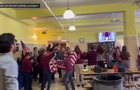 050825-pope-students.png 