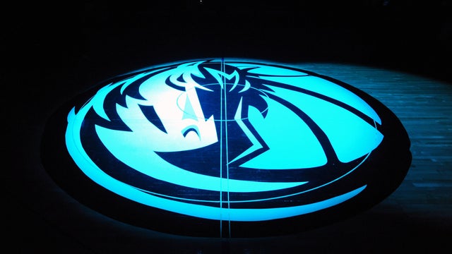 NBA: DEC 08 Suns at Mavericks 